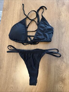 Black Women's Strappy Bikini Set - Unbranded